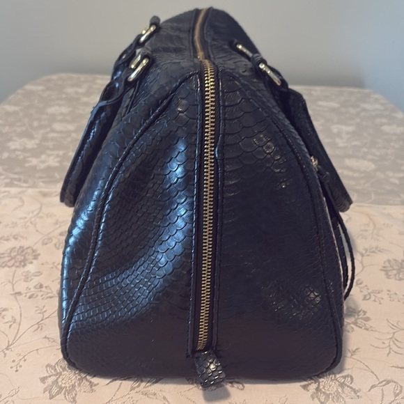 No brand label fake snake skin black women’s purse 👜 - Picture 3 of 7